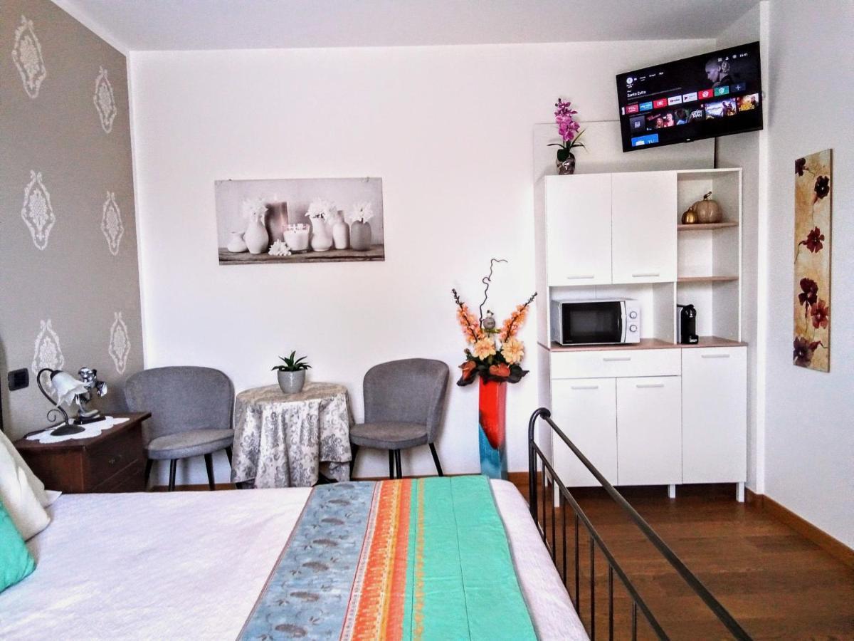 Villa Bonetti Costermano Ruang foto